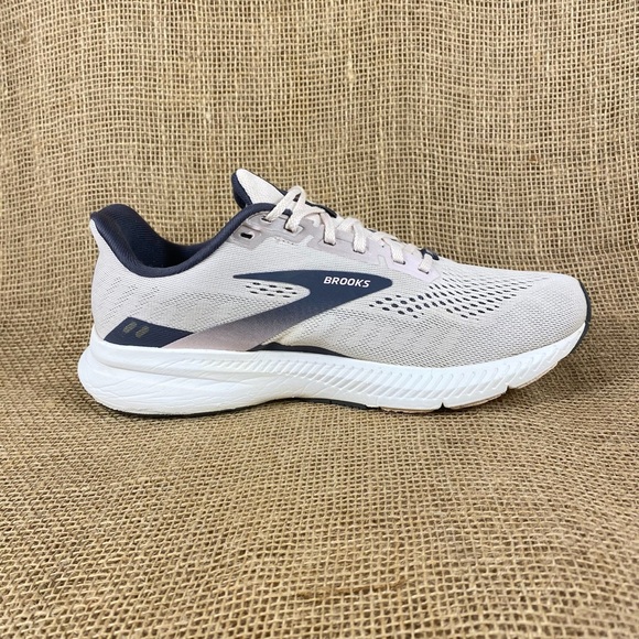 🛑SOLD🛑    Brooks running shoes Launch size 9.5 b - Picture 6 of 12